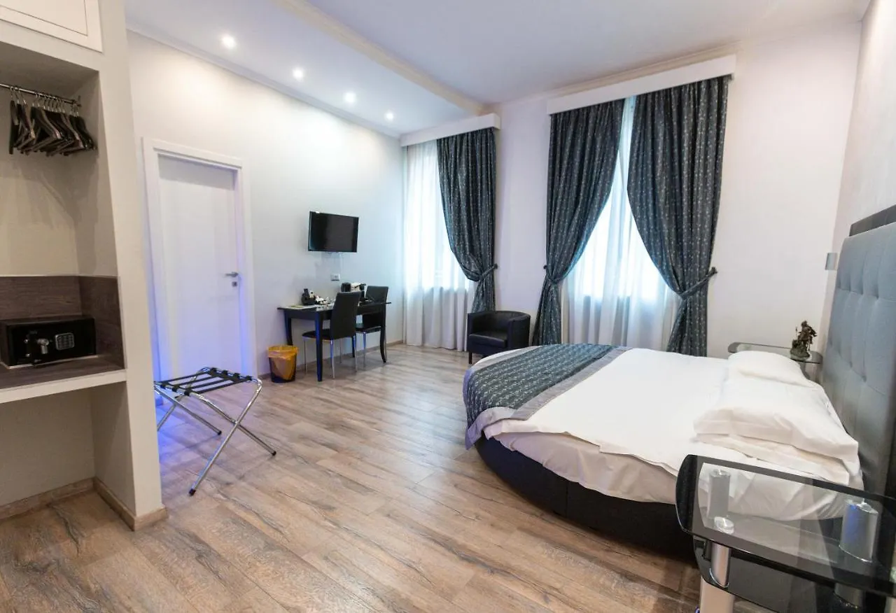 Roma Veneto Relais Guest House 2*, Rome Italy